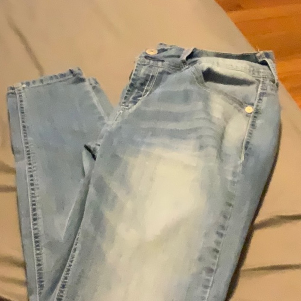 Wallflower jeans size 7